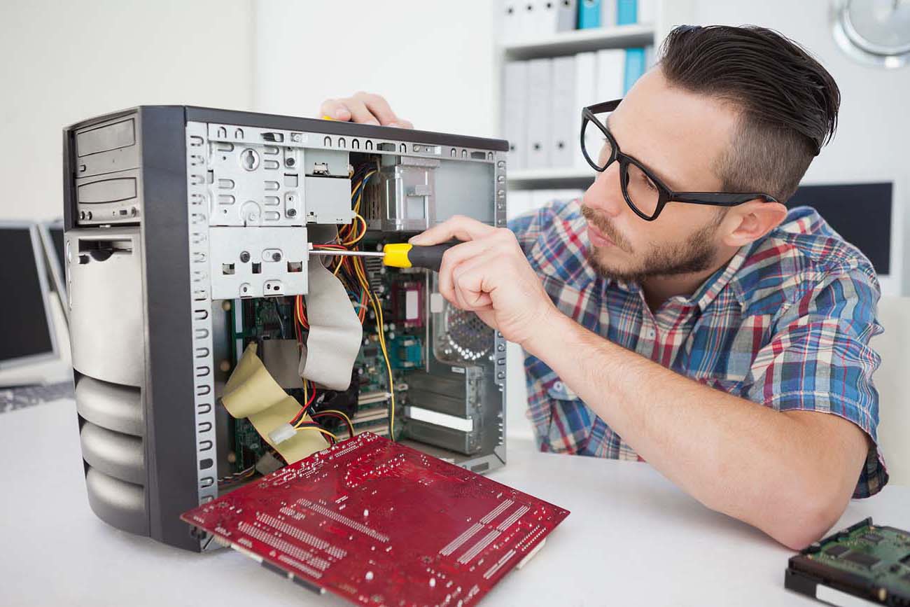 Мастер по ремонту компьютеров в Ангарске